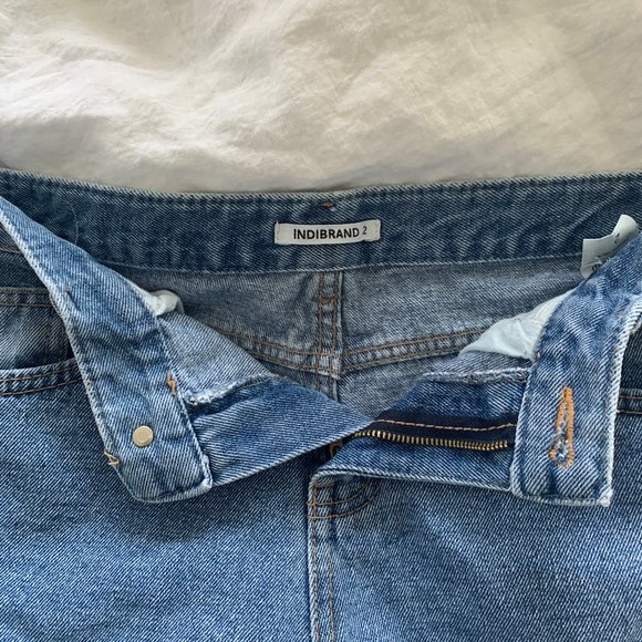 Mid Rise Jean Shorts - Picture 3 of 3